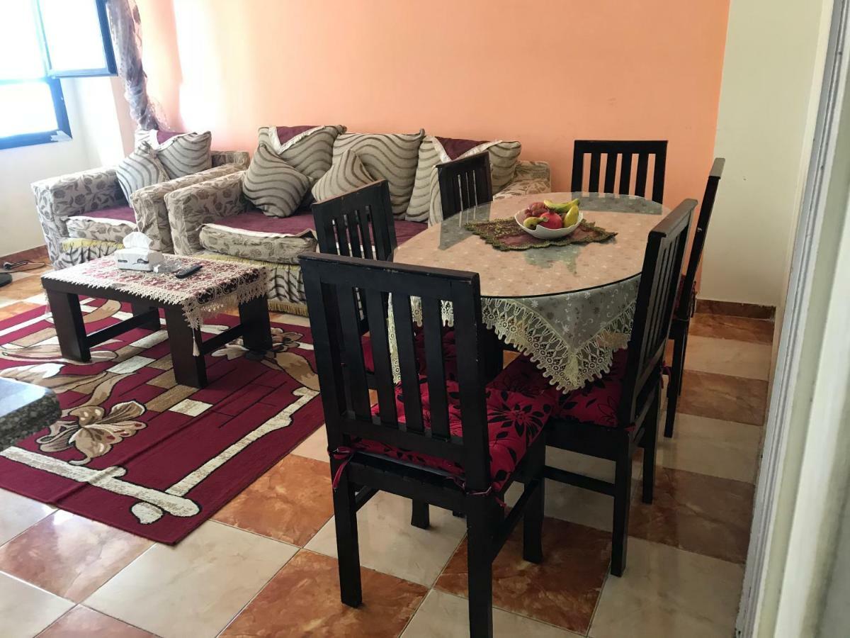 Cozy New 2 Bd Amazing Beach View Next To Hilton Hotel Family Only !العائلات فقط Alexandria Exterior photo